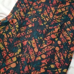 Lularoe OS Fall Theme Leggings